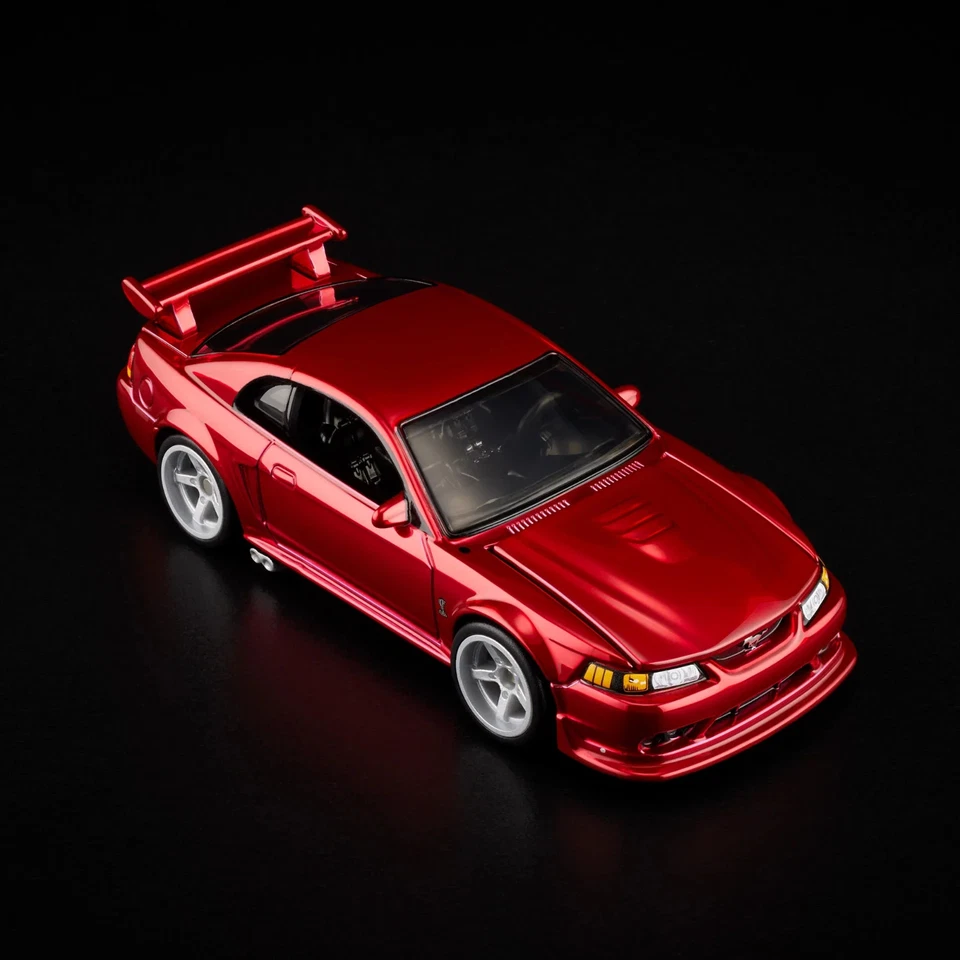 Hot Wheels RLC Exclusive 2000 Ford Mustang SVT Cobra R PRESALE - Immagine 2 di 3