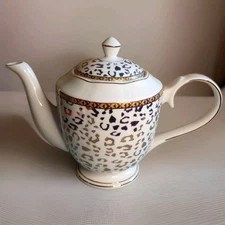 GRACE TEAWARE Fine Porcelain Luxury Gold & White Leopard Print Teapot w/ Lid