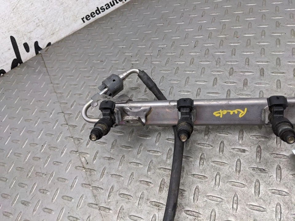 2015-2017 NISSAN ALTIMA FUEL RAIL W/ INJECTORS 16600-9HP0A OEM 1178944 - Image 2 of 4