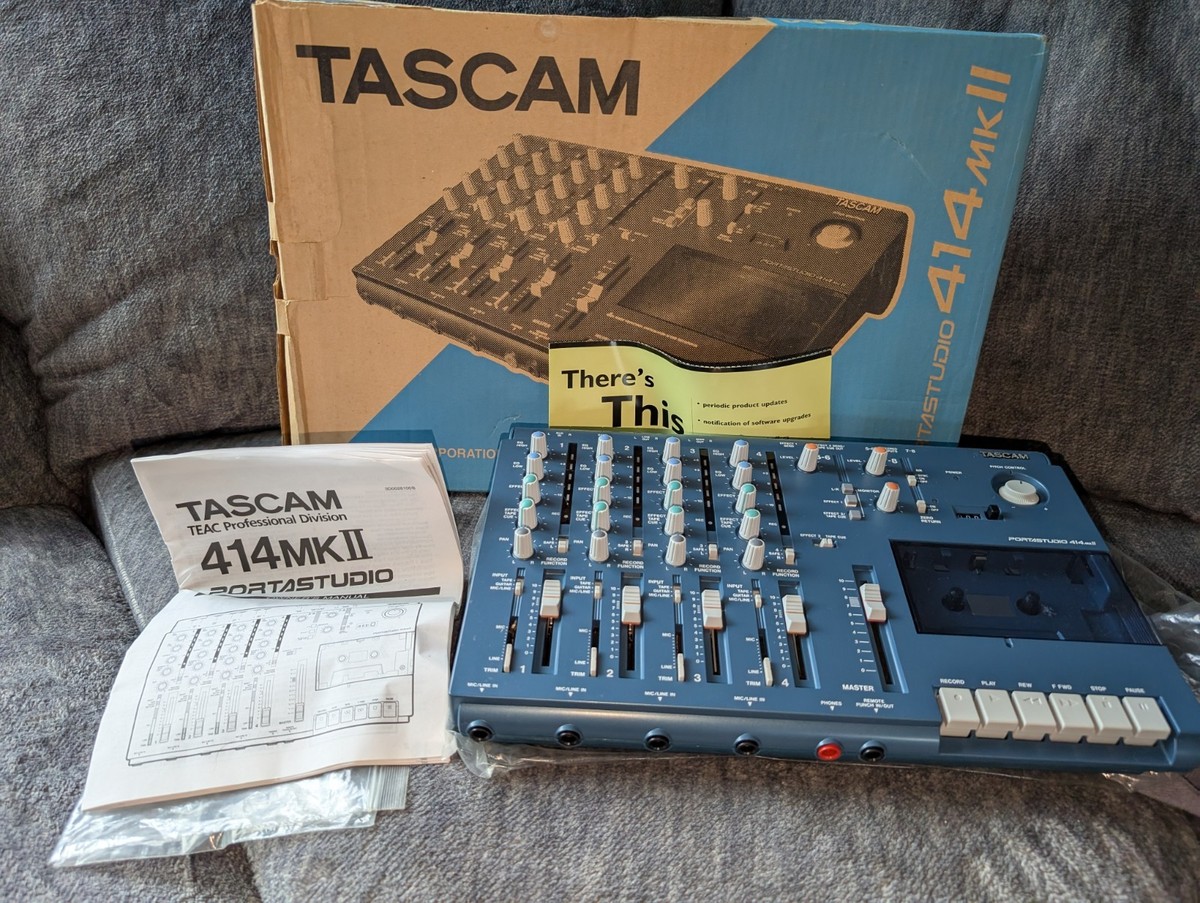 TASCAM 414MKII ポータブルレコーダー Tascam Portastudio 414 MKII 4-Track Cassette Recorder