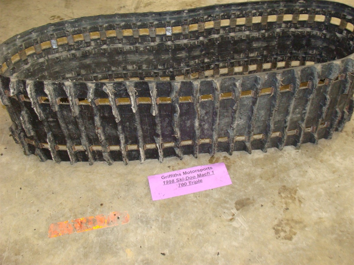 98 SKI-DOO 700 MACH 1 TRIPLE CK3 Z 15 x 121 rubber drive track