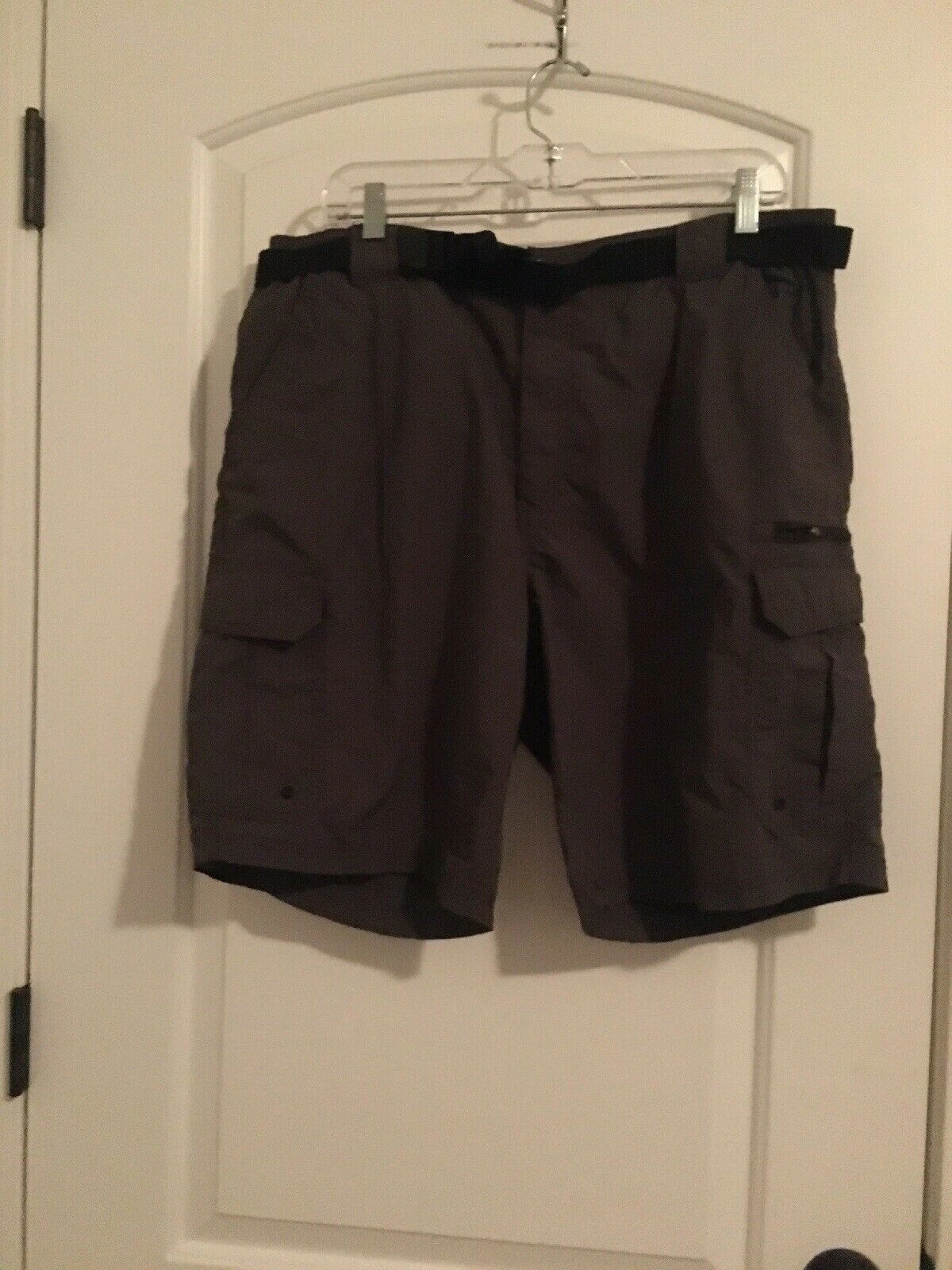 Field and Stream Hybrid Shorts Mens Size XL 40-42 Swim Camp Fish Brown
Opens in a new window or tab