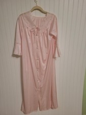 VINTAGE GILEAD light pink size medium nylon robe lace accents tie fabric buttons