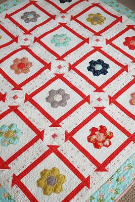 Quilt Pattern SWEET Moda A QUILTING LIFE Layer Cake Friendly HAPPY DAYS