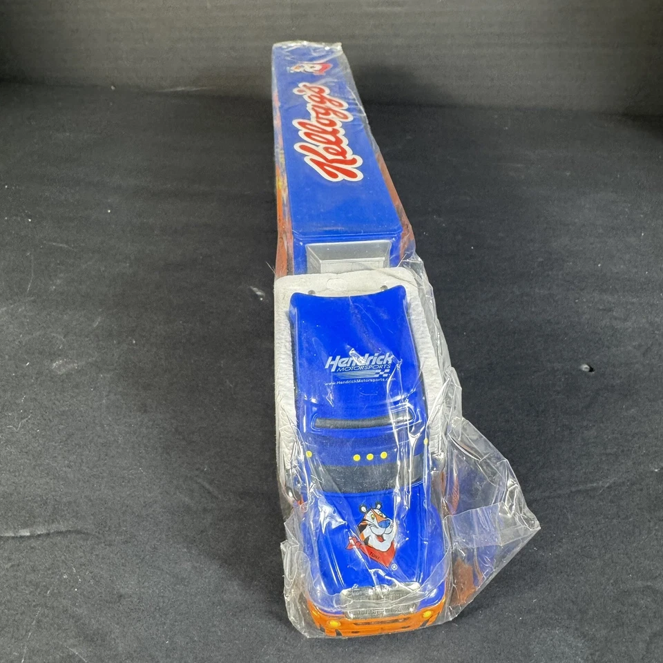 Semirremolque transportador Kelloggs Racing Tony Tiger 1996 LaBonte #5 Nascar sellado Foto 4 de 4