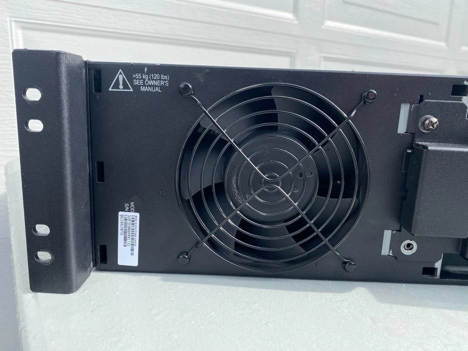 APC SURTD3000RMXLT3U Smart-UPS 3000VA 2100W 208V SURTD3000XLT NO BATTERIES READ - Image 4 of 4