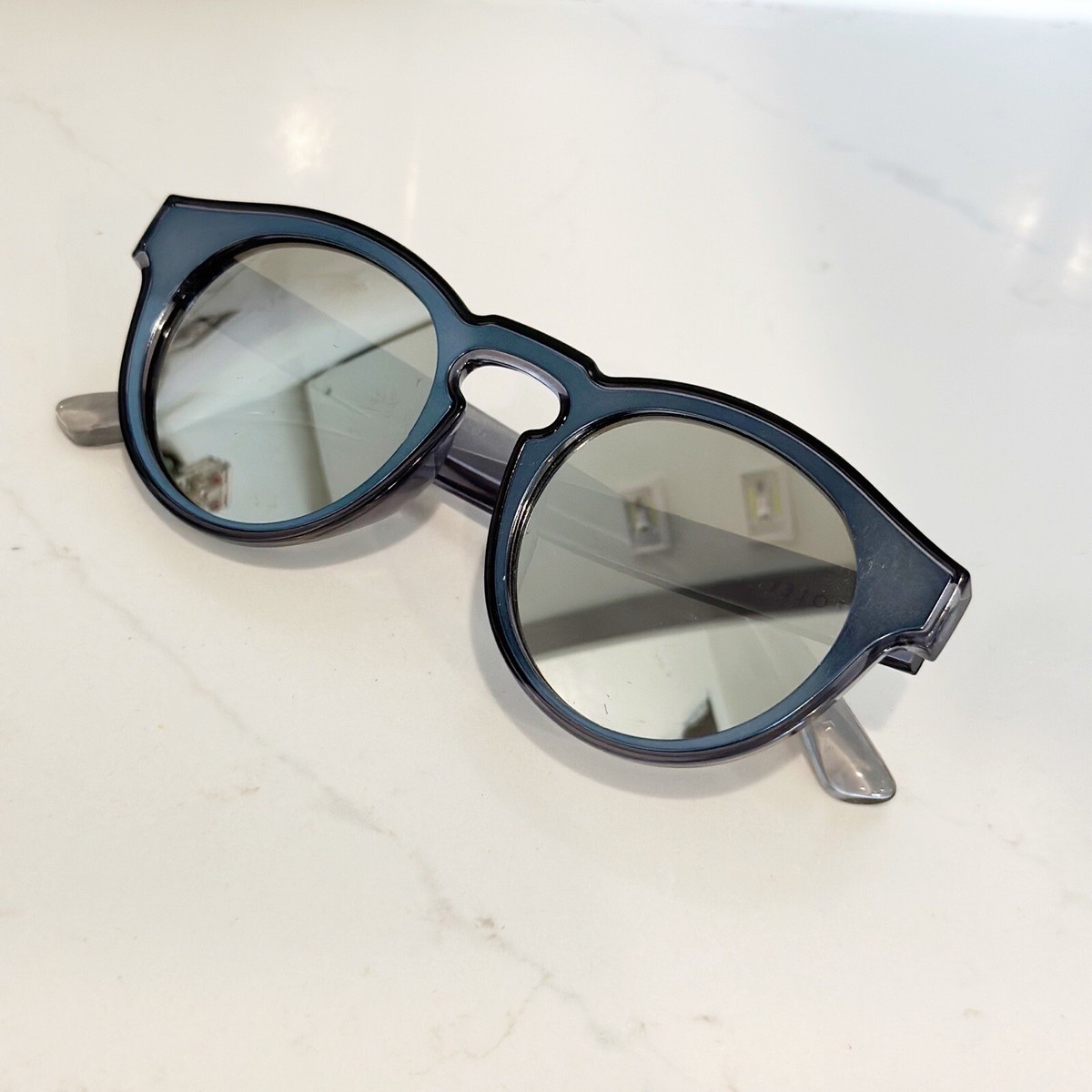 Seafolly MIRRORED Blush Stone 50 mm Bronte Sunglasses EUC 