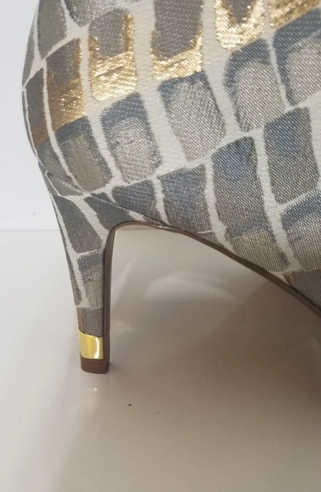 J. Renee Ladies' Ankle Boots, Size 9 Wide, Gold and Silver - Image 3 of 4