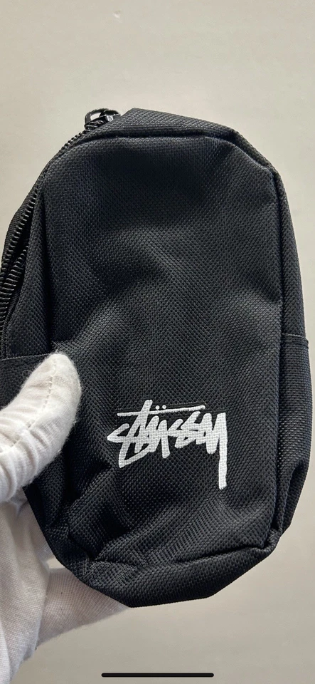 Juego de bolsas de regalo múltiples STUSSY con mosquetón colección vacaciones otoño 2017 Foto 4 de 4