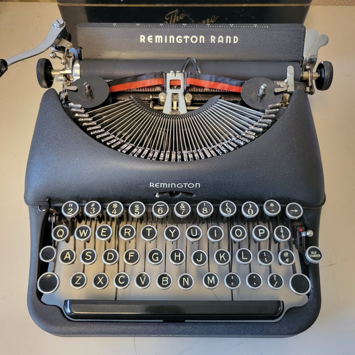 【ヴィンテージ】Remington Rand タイプライター デラックスモデル5 Vintage 1940s Remington Rand Model Deluxe 5 Portable Typewriter W