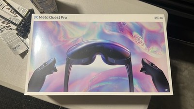 未使用 新品  Quest Pro 256GB VRヘッドセット Meta Quest Pro VRヘッドセット