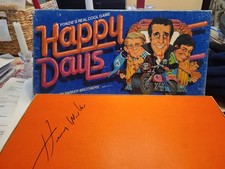 HAPPY DAYS GAME COMPLETE. SIGNED BY HENRY WINKLER W/COA