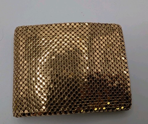 Vintage WHITING & DAVIS Gold Oromesh Mesh-mates Bi-fold Coin Purse Wallet W Box - Picture 2 of 11
