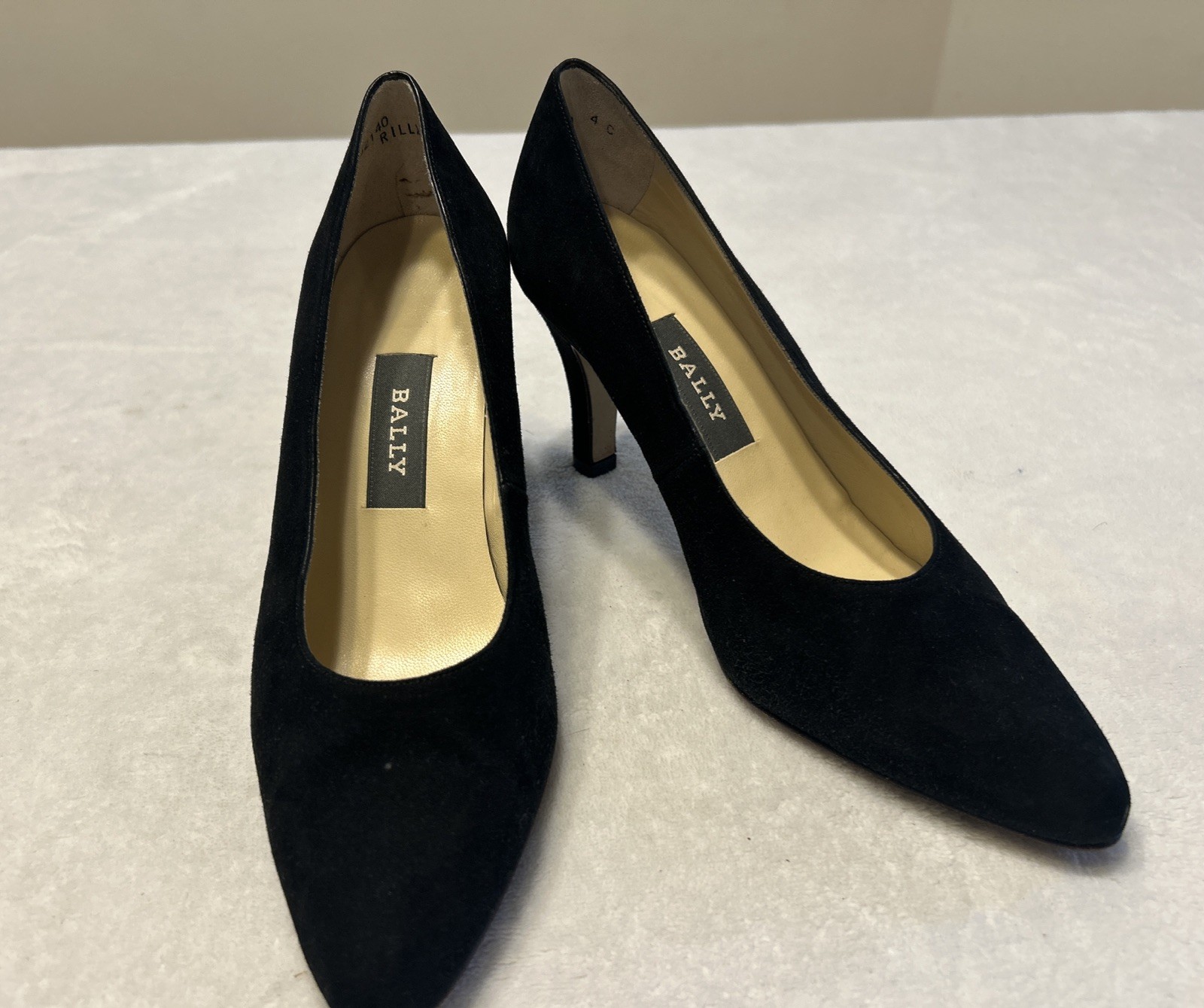 Vintage Bally Shoes Women’s Size 4 C Black Suede Leather Pumps High Heels 90s