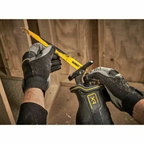 DeWalt DCS382N 18v XR Brushless Reciprocating Saw Recip Sabre Body Only - Image 4 of 4