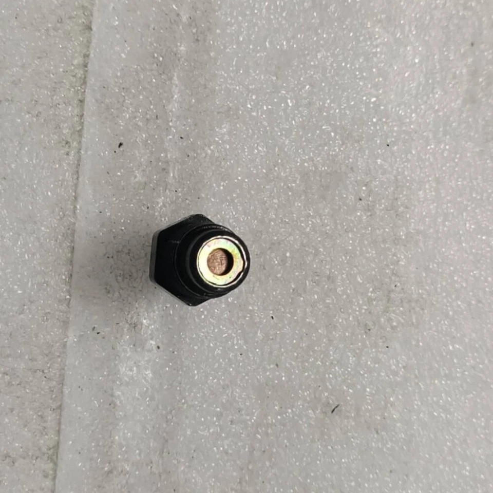 PCV Valve For Toyota Celica Corolla MR2 Spyder Matrix 12204-22051 Foto 3 de 3