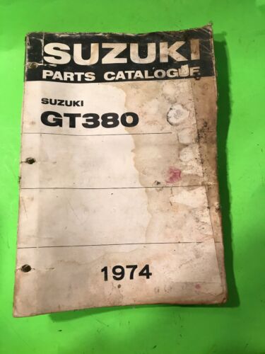 SUZUKI PARTS CATALOGUE 1974 GT 380  - Picture 1 of 3