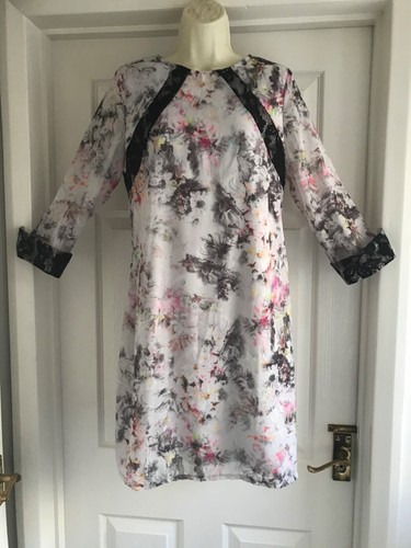 T. Ladies Size 12 BNWT Floral Dress WOMENS SUMMER WORK FORMAL SMART EVENING