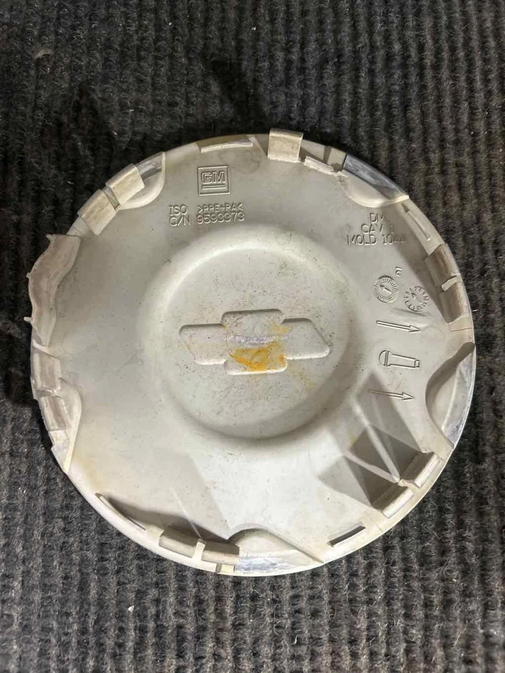 Fits 2002-2006 Chevrolet Trailblazer 16" Wheel/Rim Center Cap OEM#:9595401 Foto 2 de 3