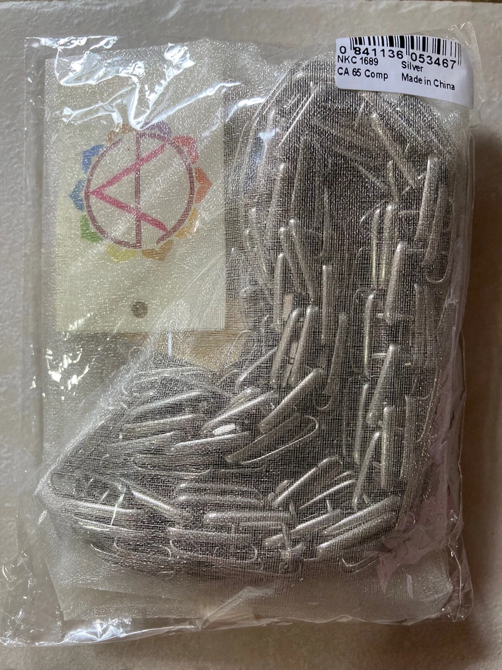 Collar de eslabones de cadena grueso Missy de latón Amrita Singh Foto 2 de 4