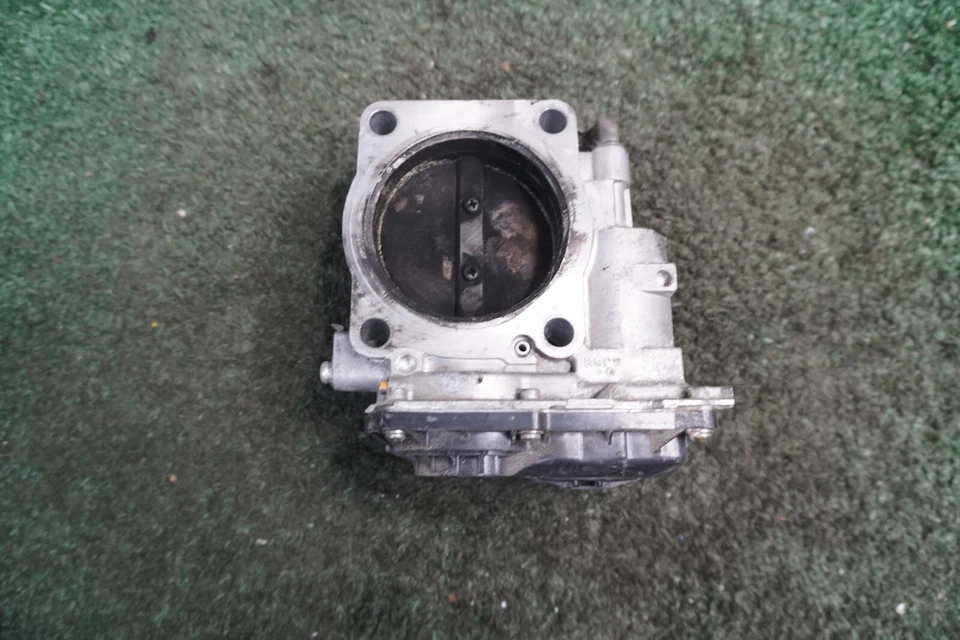 2016 HONDA Pilot 3.5L Throttle Body OEM 130K Miles  GMF6B - Image 2 of 4