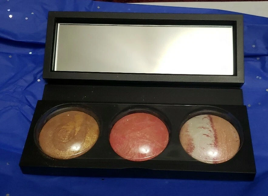 Smashbox Planetary Cheek Palette Blush Highlighter Contour NEW in Box - Image 2 of 4