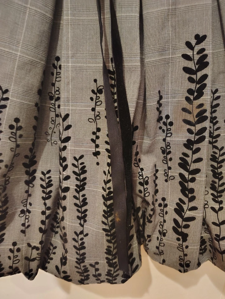 BEAUTIFUL! GIRLS LAURA ASHLEY DRESS, Size 6, in Excellent. Con.,$15.50 - Image 3 of 4