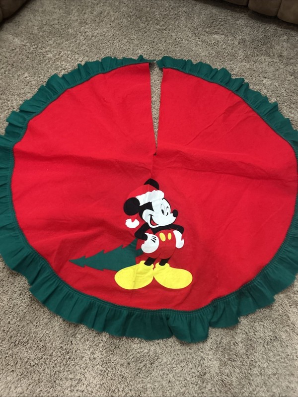 Vintage Disney MICKEY MOUSE Santa Claus Felt Christmas Tree Skirt MICKEY UNLIMIT