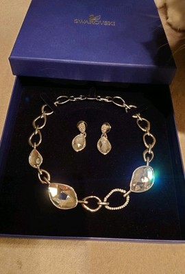 Original Swarovski Schmuck Set Collier+Ohrringe Top Zustand In OVP , Silber