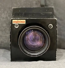 Angenieux 15x vintage TV lens w/housing 1:2.4 F18-270, 18 to 675 L Paris