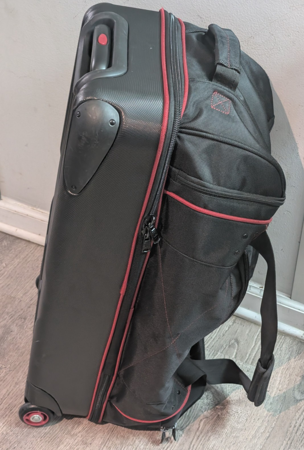Bag - Black / Red - Clean!