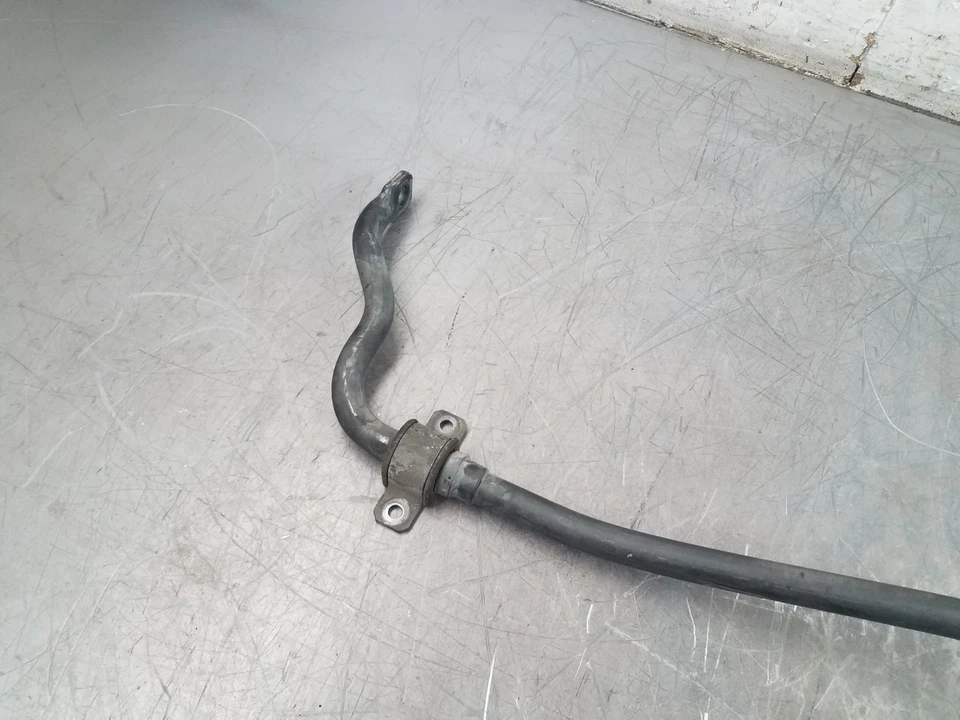 Barra estabilizadora trasera Audi S4 B7 2005 #7218 Foto 3 de 3