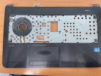 Original HP Pavilion 15-N 15-N267SA Handauflage & Touchpad G42