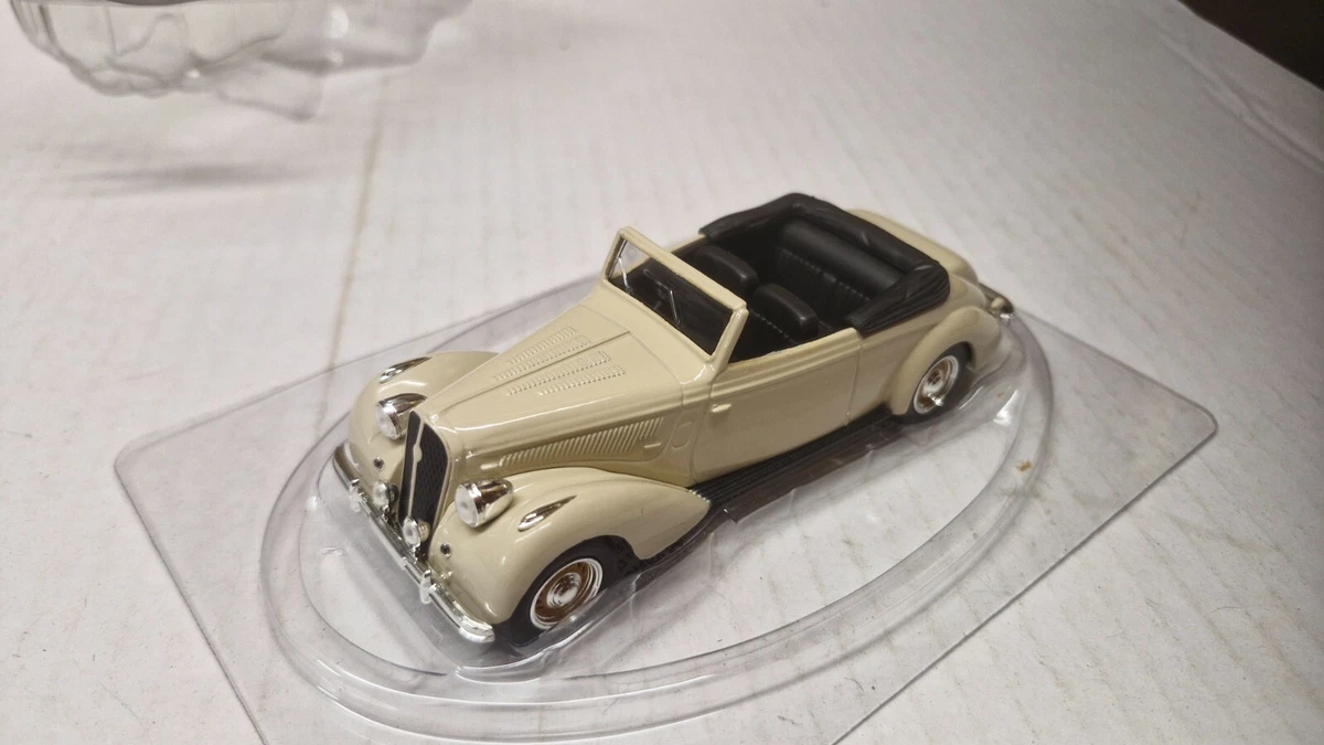 Norev B 1/43 - Hotchkiss Languedoc 1949 Blanche et Marron