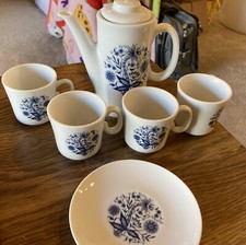 Vintage Mini Teapot , 4 Mini Cups and Mini Plate white with blue pattern, Japan