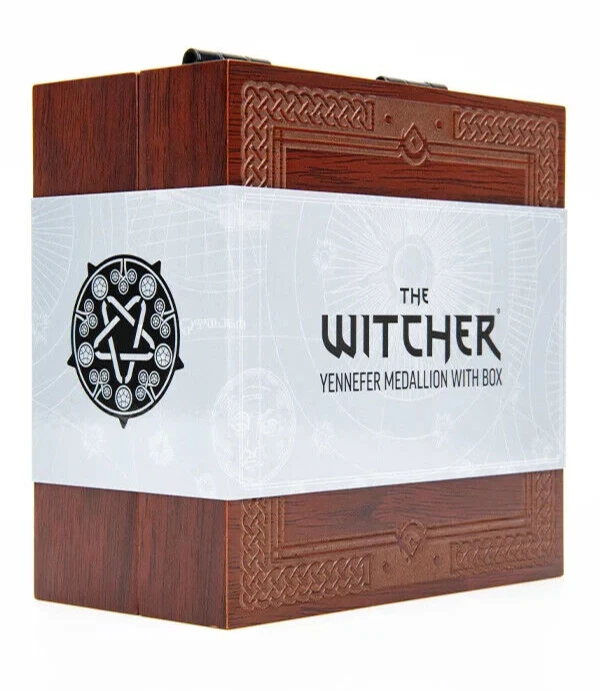 The Witcher Yennefer of Vengerberg Obsidian Star Medallion w/ Chain & Choker - Image 4 of 4