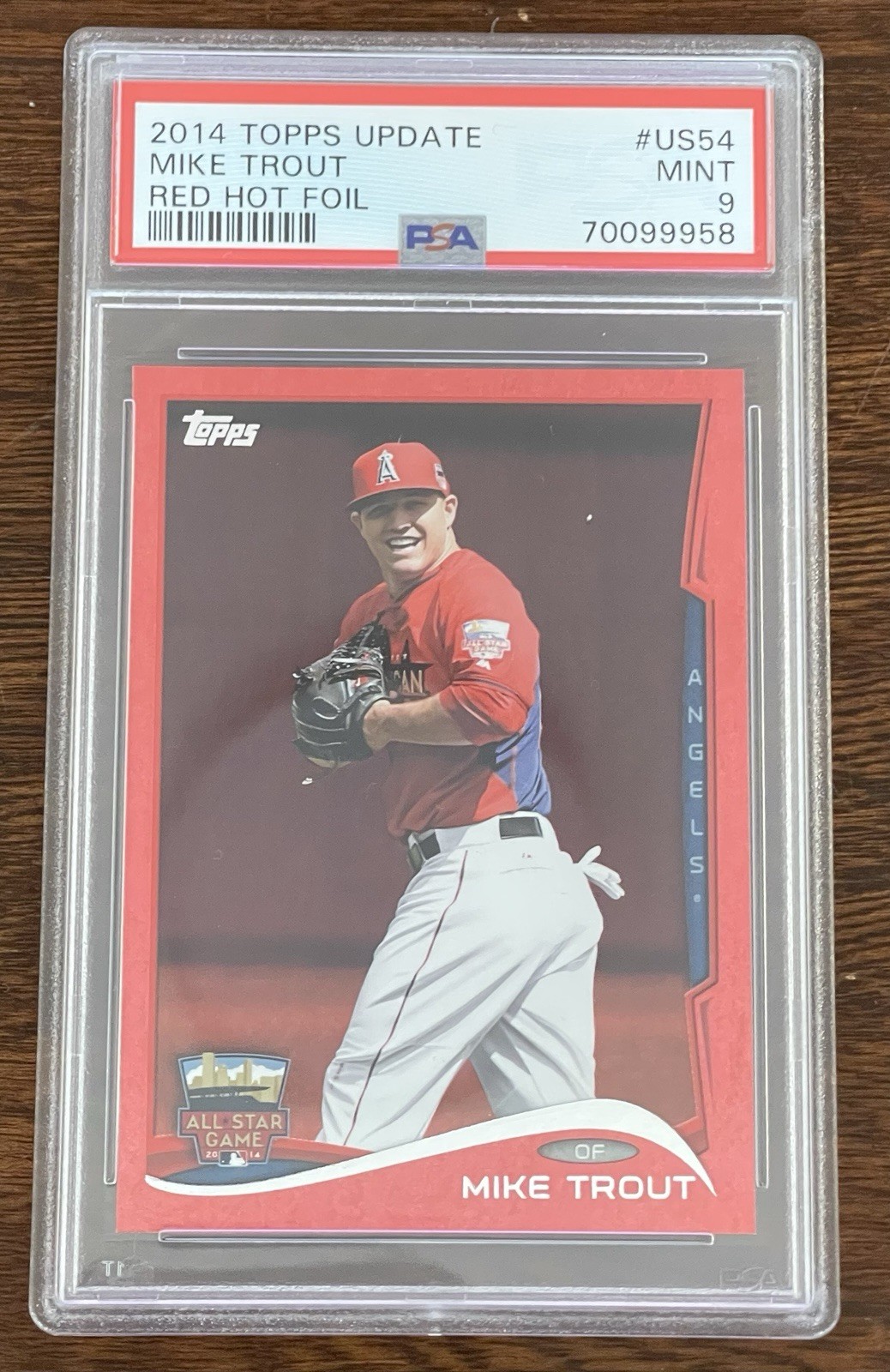 2014 TOPPS UPDATE MIKE TROUT RED HOT FOIL #US54 PSA 9