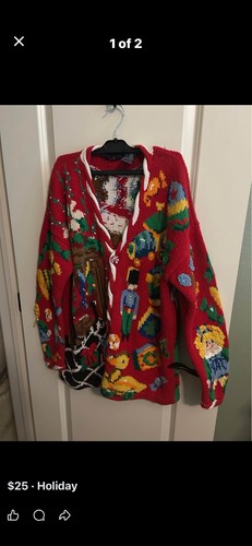 Vintage Women's Christmas Holiday Graphic Knit Sweater Red Multicolor Festive