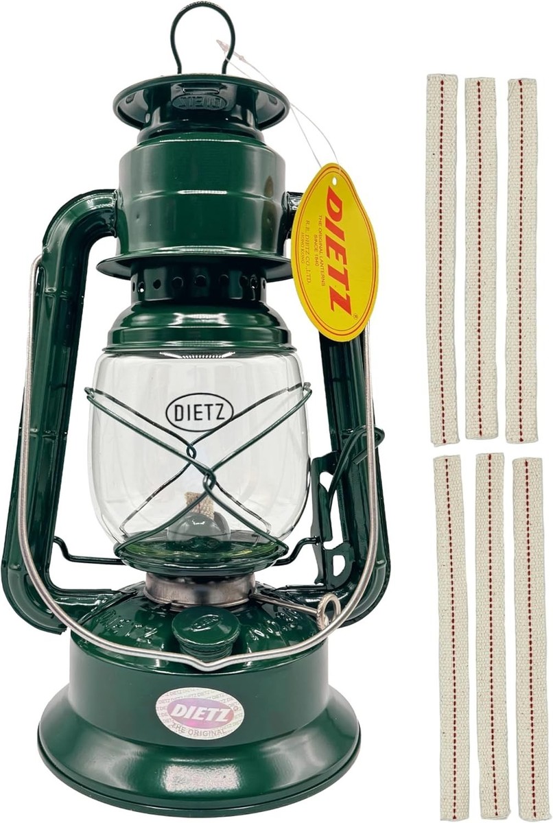 Dietz Little Wizard Green Oil Lantern with 5/8