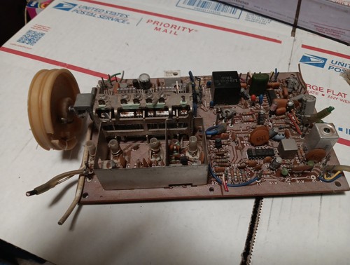 Kenwood KR-6600 Receiver : Tuner  ￼ Board X05-1310–10.    X-1320–10.