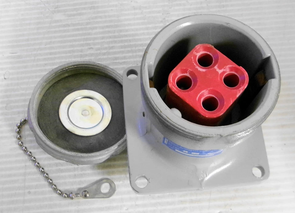 Crouse Hinds AR648 Arktite Body Grounded Receptacle 60A 3W 4P 600VAC 250VDC - Image 3 of 4