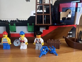 Vintage Lego 6286 Skull&rsquo;s Eye Schooner - Incomplete
