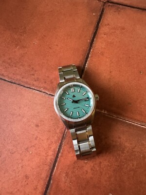 Seiko Cyan Blue Mod Watch Sapphire Crystal NH35 Movement