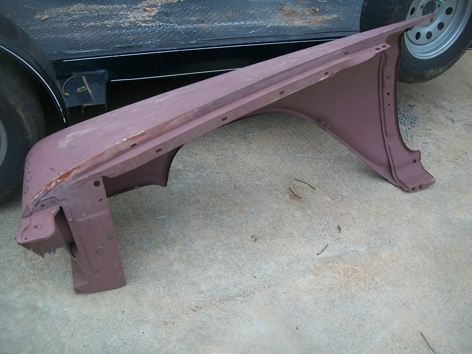 Nuevo de Lote Antiguo MoPar 1960 Desoto Chrysler Windsor lado del pasajero guardabarros delantero derecho NUEVO Foto 2 de 4