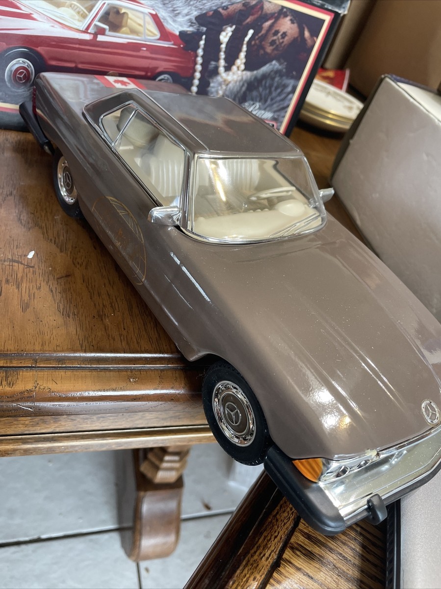 JIM BEAM 1974 MERCEDES BENZ 450SL MOCCA TAN CAR BOTTLE DECANTER