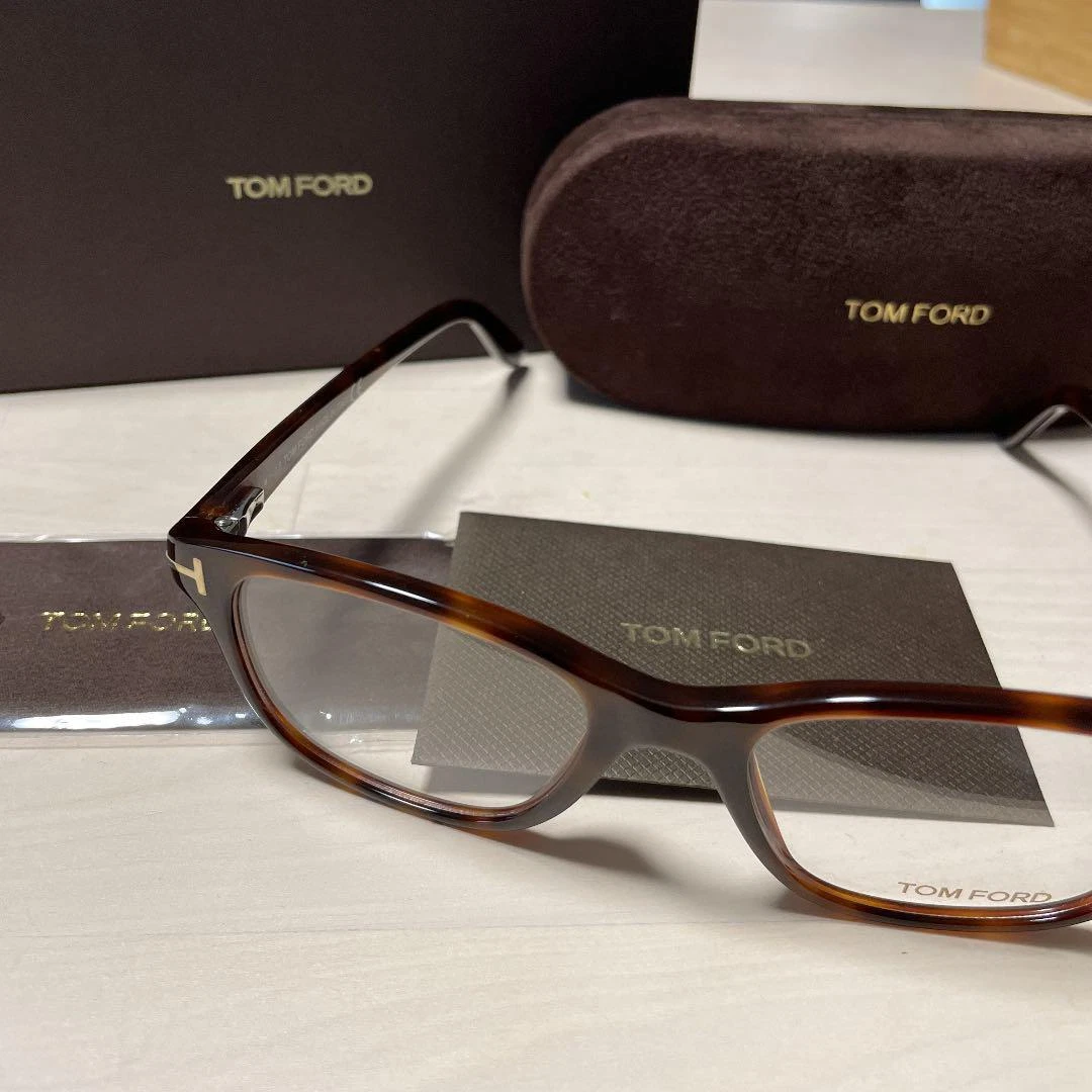 TOM FORD TF5196 052 Eyeglasses 51□18 145 Made in Italy New unu with Case
