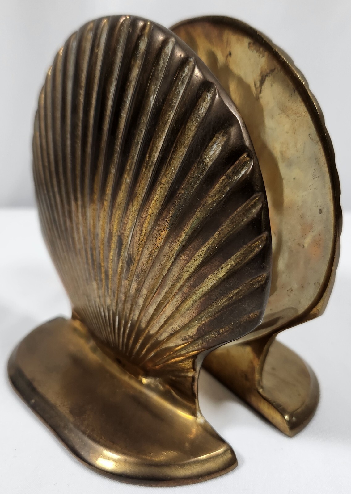 Vintage MCM Brass Clam Shell Seashell Pair Bookends Nautical Beach Decor
