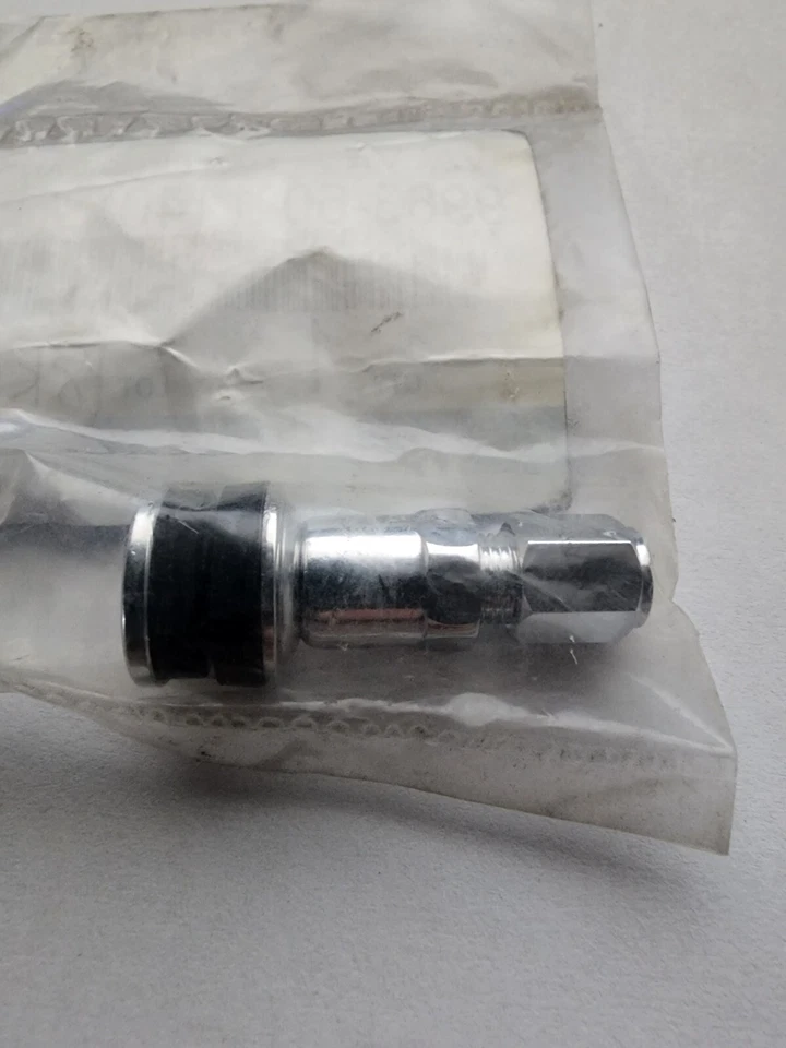 Vástago de válvula de neumático Miata MX-5 2016 2017 9963-60-1140 9963601140 genuino OEM Mazda Foto 2 de 3