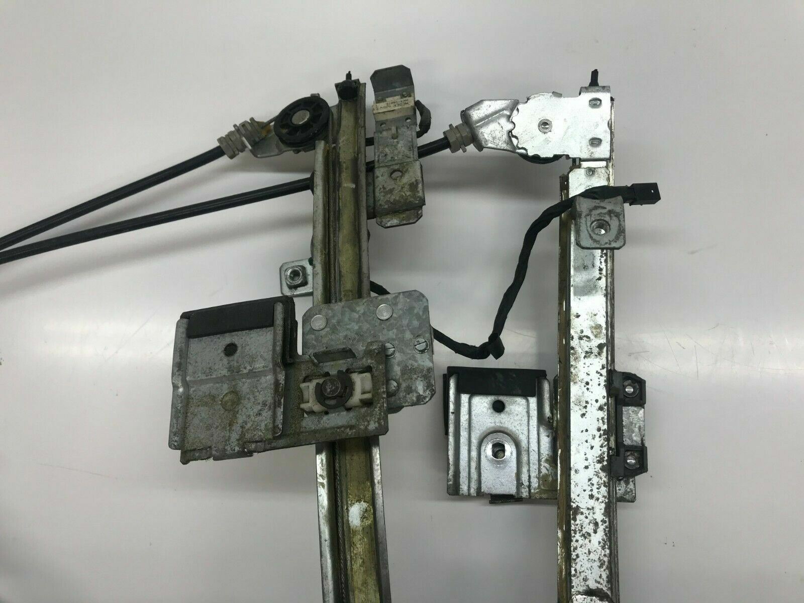 LAMBORGHINI MURCIELAGO LP640 ROADSTER RH DOOR WINDOW REGULATOR OEM 417837398A