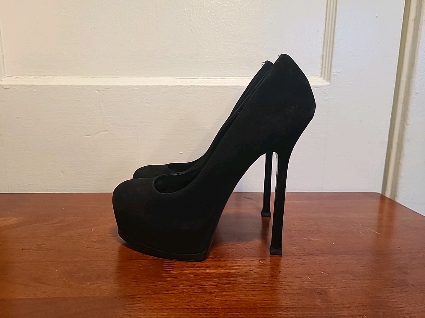 Scarpe Yves Saint Laurent Tribtoo nere tacco alto scamosciate plateau donna 37 6 5